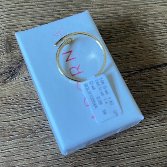 ADORNIA-NWT 14K Gold, Diamond, Sapphire Snake RING - Picture 13 of 14